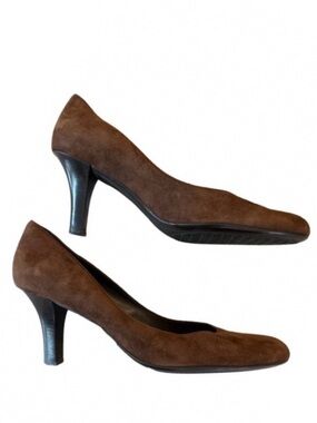 Salvador Ferragamo Vintage Brown Suede Slip on Heels Women’s Pumps Shoes 11 B